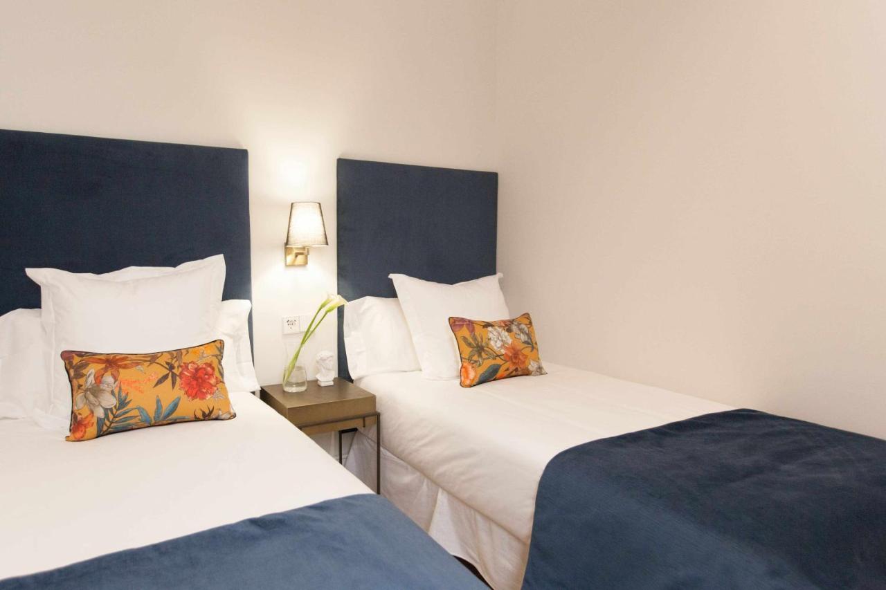 Isg Apartments Cedaceros 12 Севиля Екстериор снимка